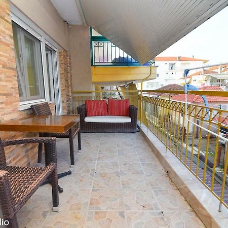 Menios Apartments And Studios Nea Kallikrateia Экстерьер фото