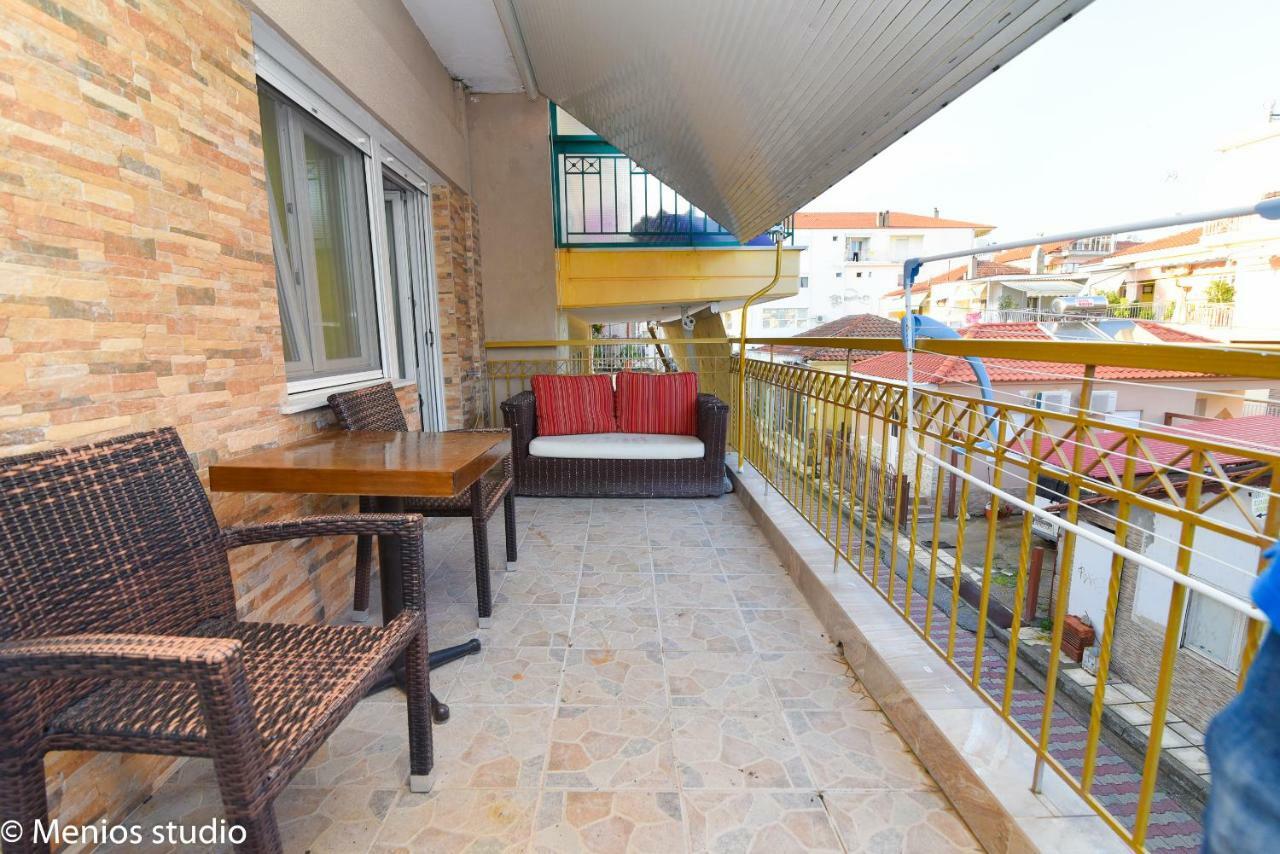 Menios Apartments And Studios Nea Kallikrateia Экстерьер фото