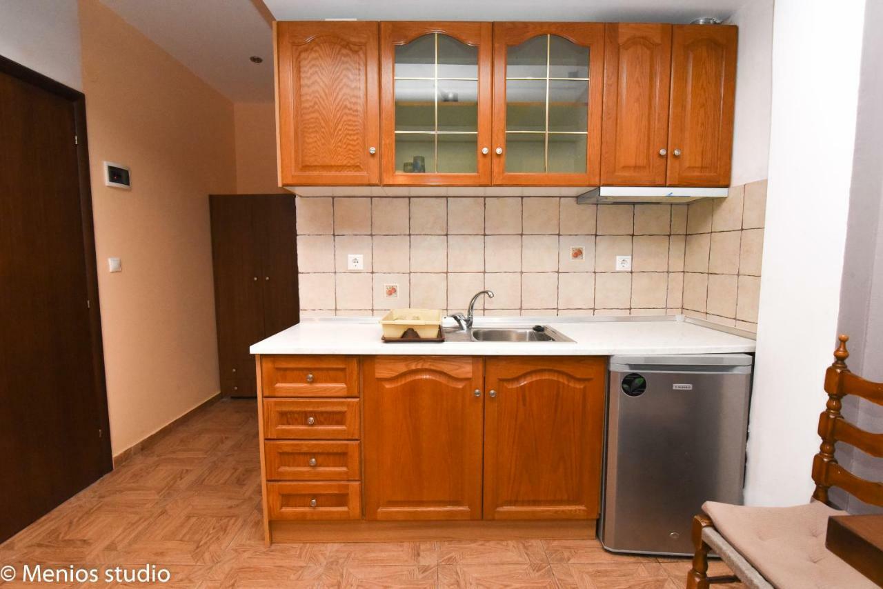Menios Apartments And Studios Nea Kallikrateia Экстерьер фото