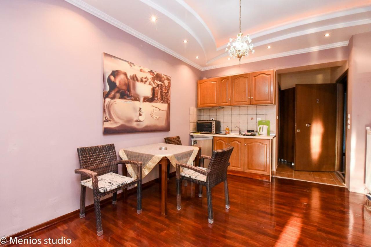Menios Apartments And Studios Nea Kallikrateia Экстерьер фото