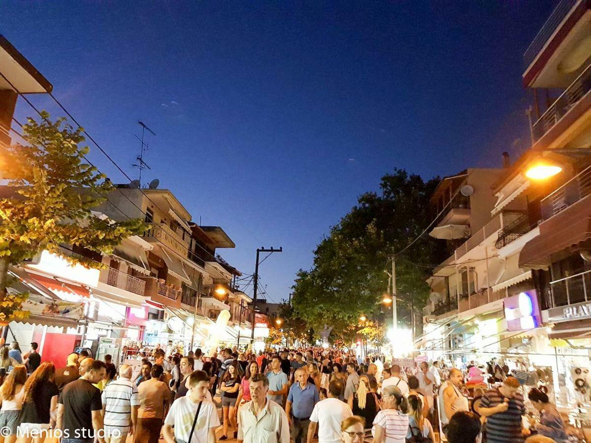 Menios Apartments And Studios Nea Kallikrateia Экстерьер фото
